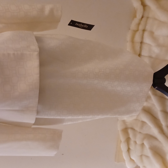 D13-👌- Isabella 2-piece Off-white Women's Suit - sz 10 (Never Worn) - Picture 4 of 8